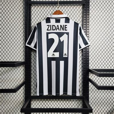 Príomhoide Juventus 95/96 - Zidane 21.