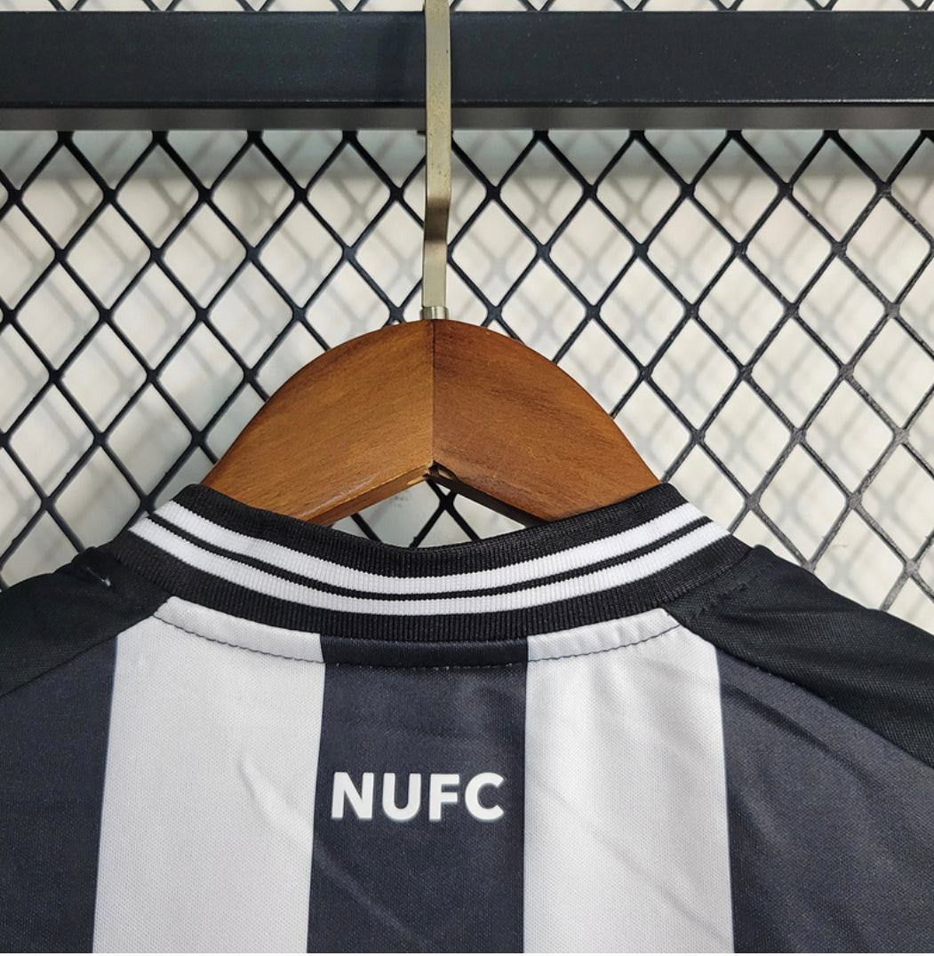 Kinder Kit - Newcastle United Principal 23/24