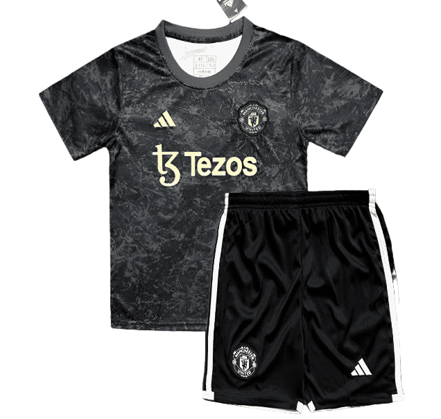 23/24 Kids Kit Manchester United Vor dem Spiel The Stone Roses Zusammenarbeit mit Hinweis auf Jersey