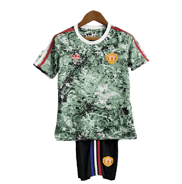 24/25 Kids Kit Manchester United F.C X Stone Roses Deilbhín Jersey.