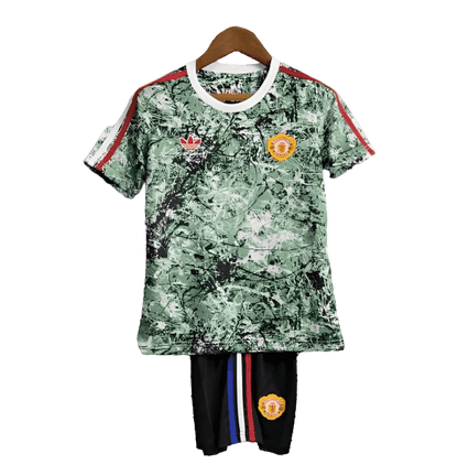 24/25 Kids Kit Manchester United F.C X Stone Roses Deilbhín Jersey.