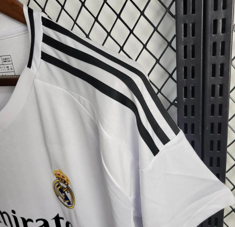 24/25 Maillot à domicile du Real Madrid