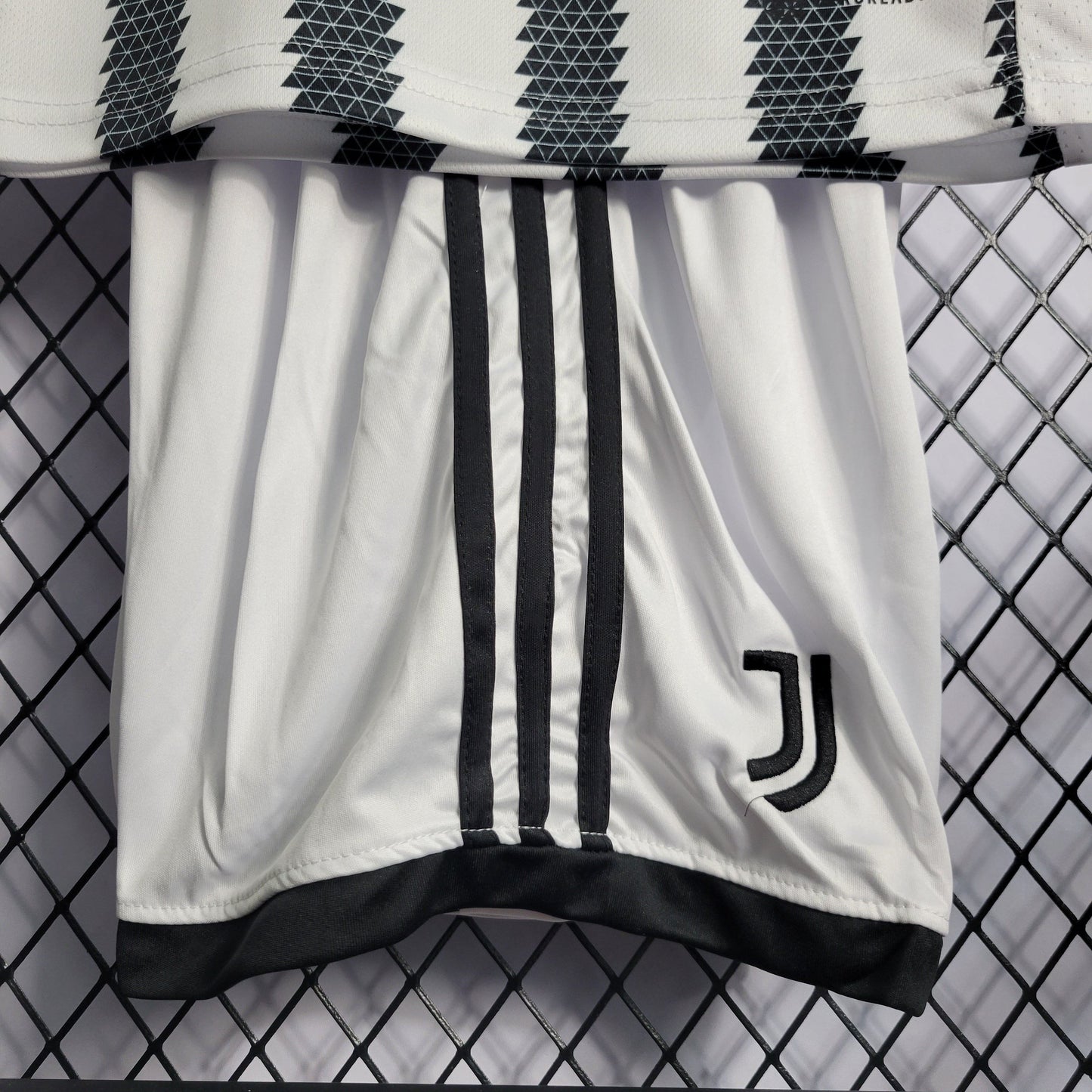 Kinder Kit - Juventus Principal 22/23