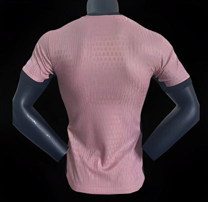 Versión del jugador 24/25 PSG Third Pink Jersey