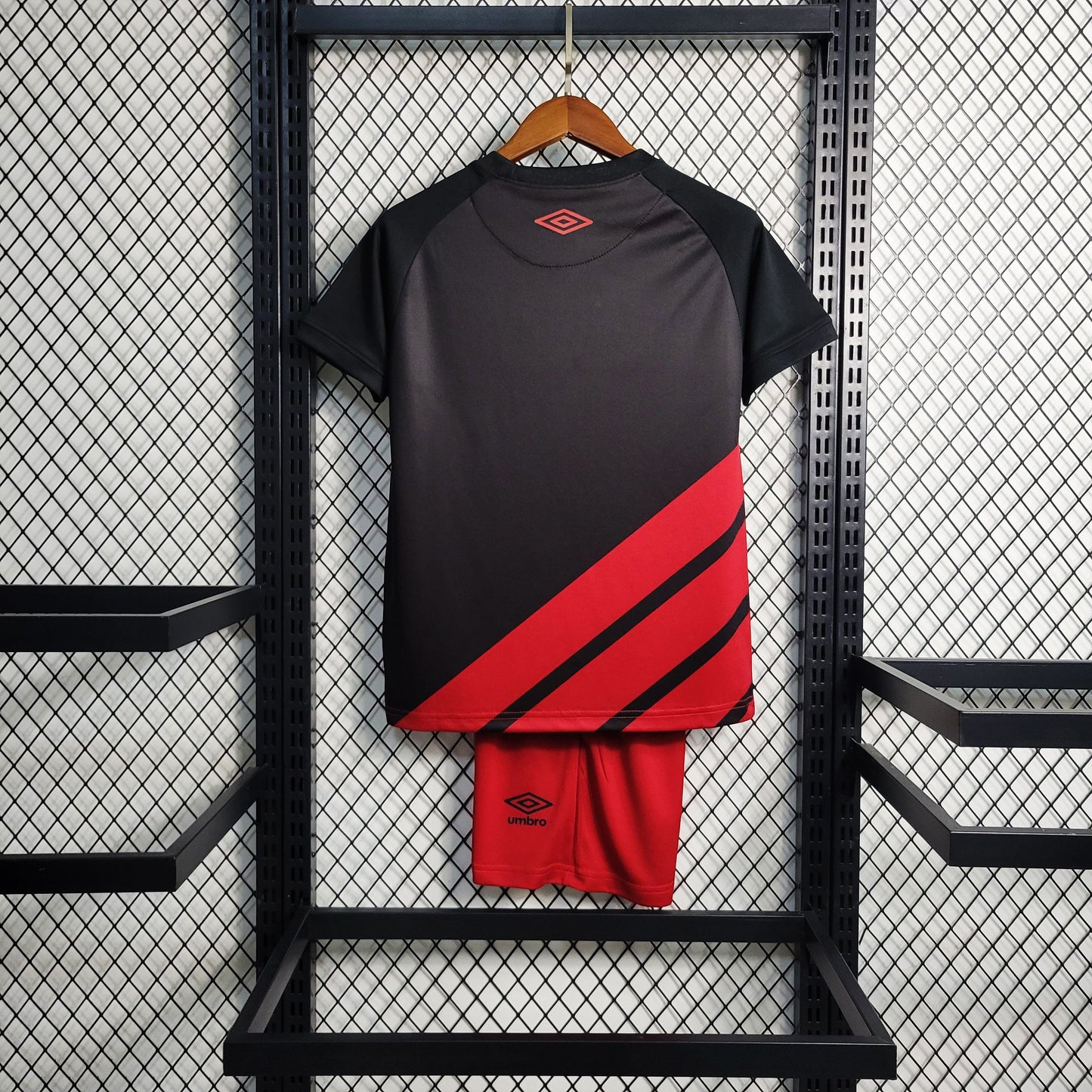 Kids Kit - Athletico Paranaense Alternativa 23/24