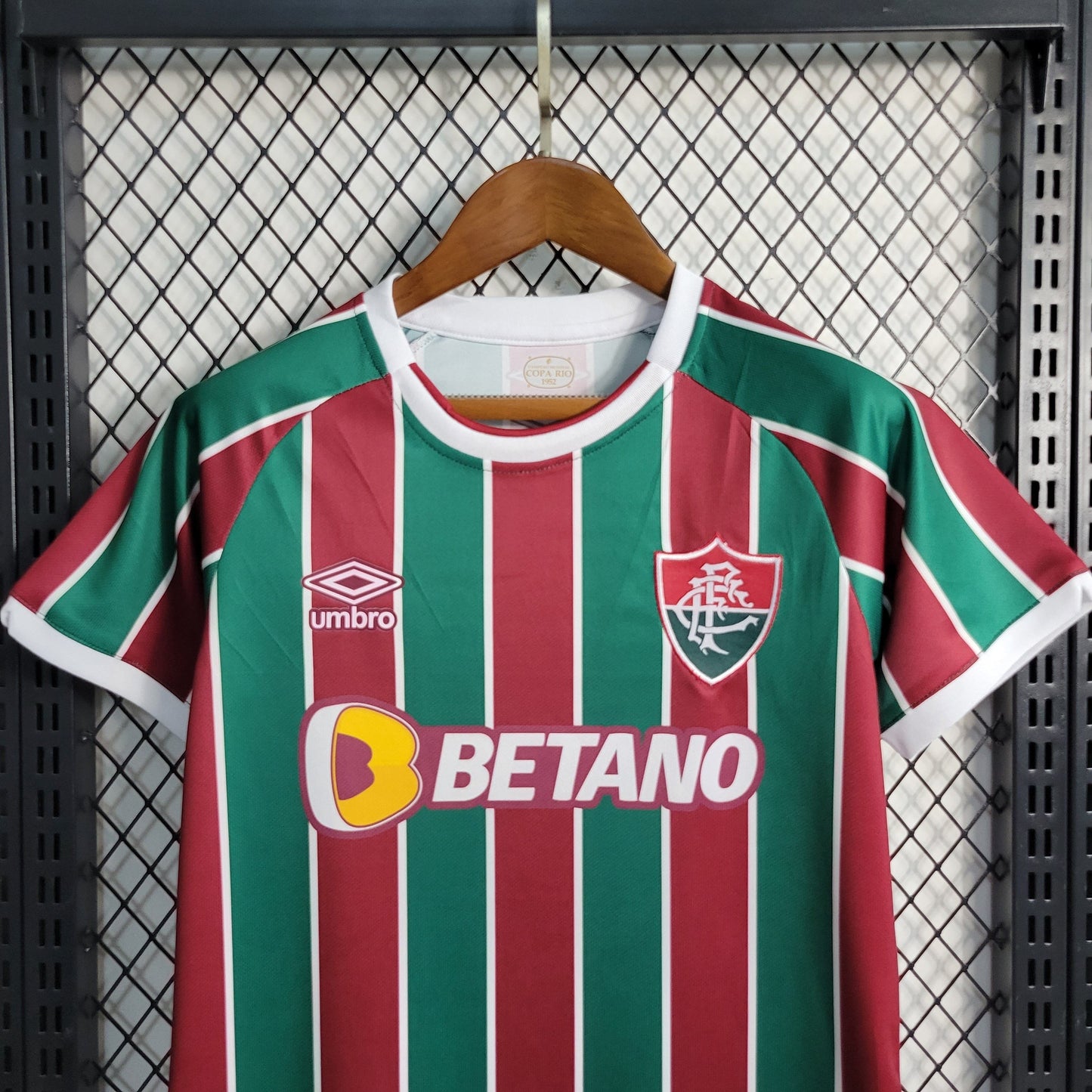 Kids Kit - Fluminense Príomhoide 23/24