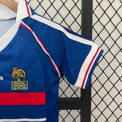 Kids Kit - França Principal 98/99