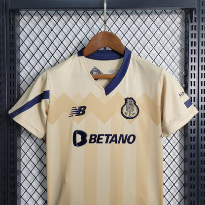 Kids Kit - Porto Alternativa 23/24.