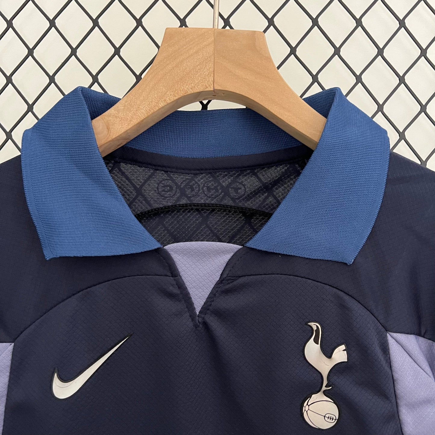 Kinder Kit - Tottenham Hotspur Alternative 23/24