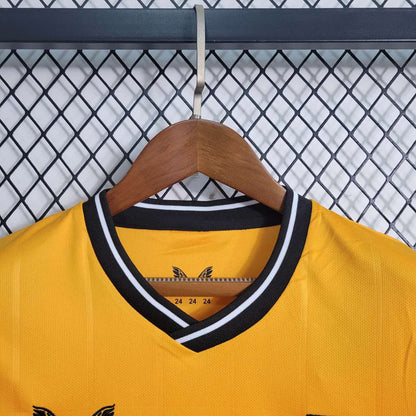 Kids Kit - Wolves Príomhoide 23/24