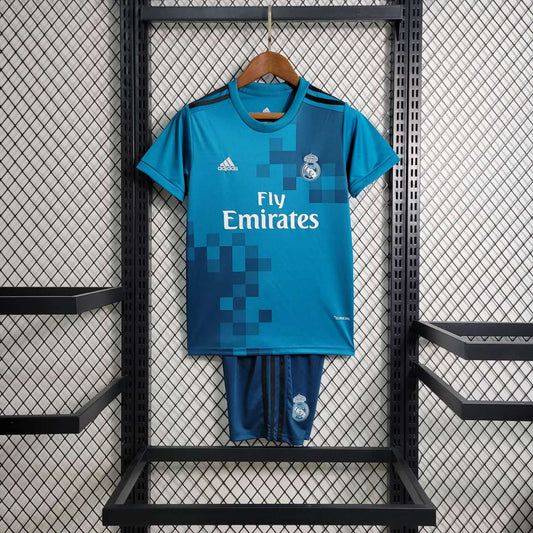 Kit - Real Madrid Alternativa 17/18