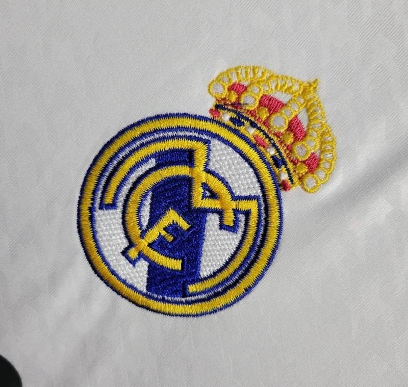 24/25 Real Madrid nach Hause Langarm-Trikot