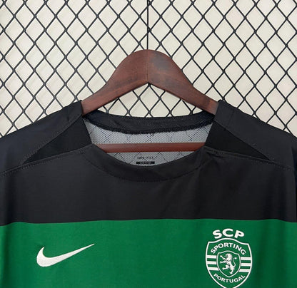 24/25 Sporting Lisbon Home Jersey