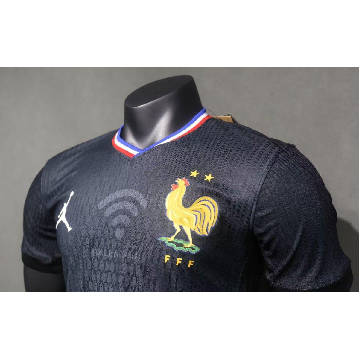 Spieler Version 2024 Frankreich x Balenciaga Navy Special Jersey