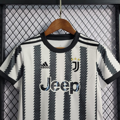 Kids kit-juventus principal 22/23