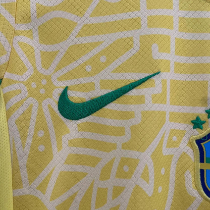 Kids Kit-Brazil Main 24/25