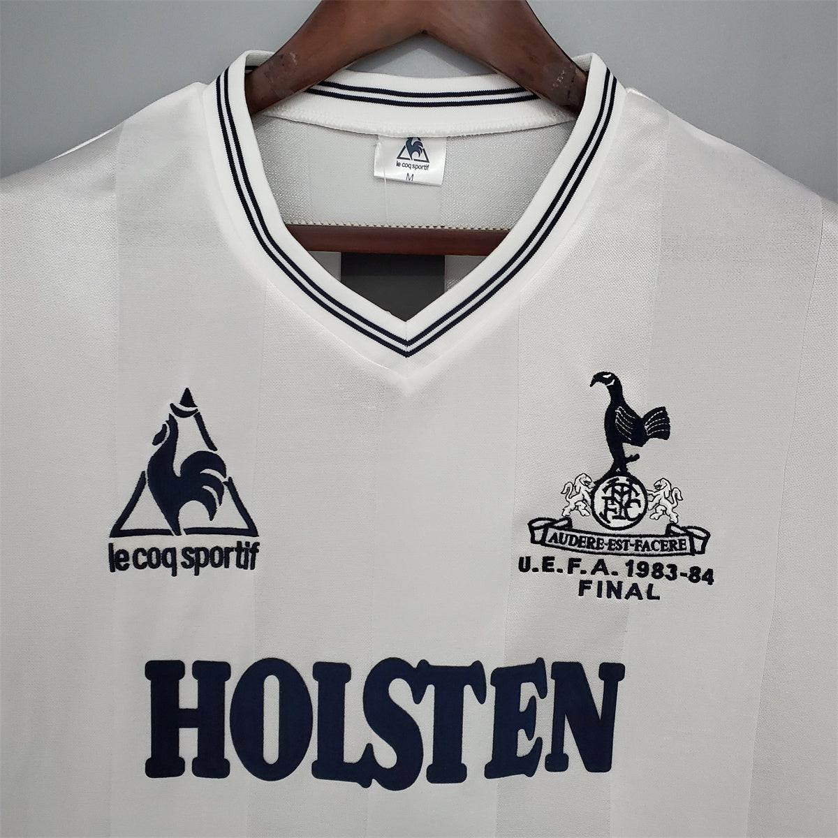 Tottenham Hotspur Príomhoide 83/84