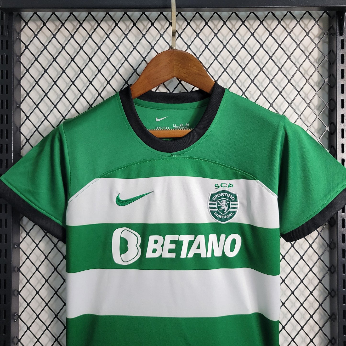 Kit Niños-Sporting Principal 23/24