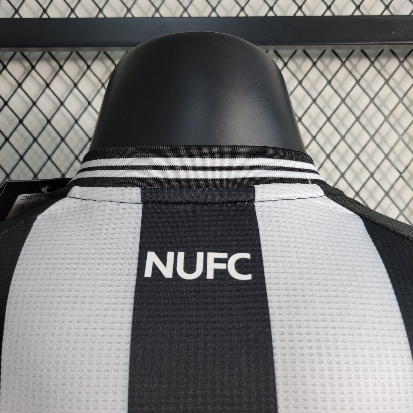 إصدار اللاعب Newcastle United الرئيسي 23-24