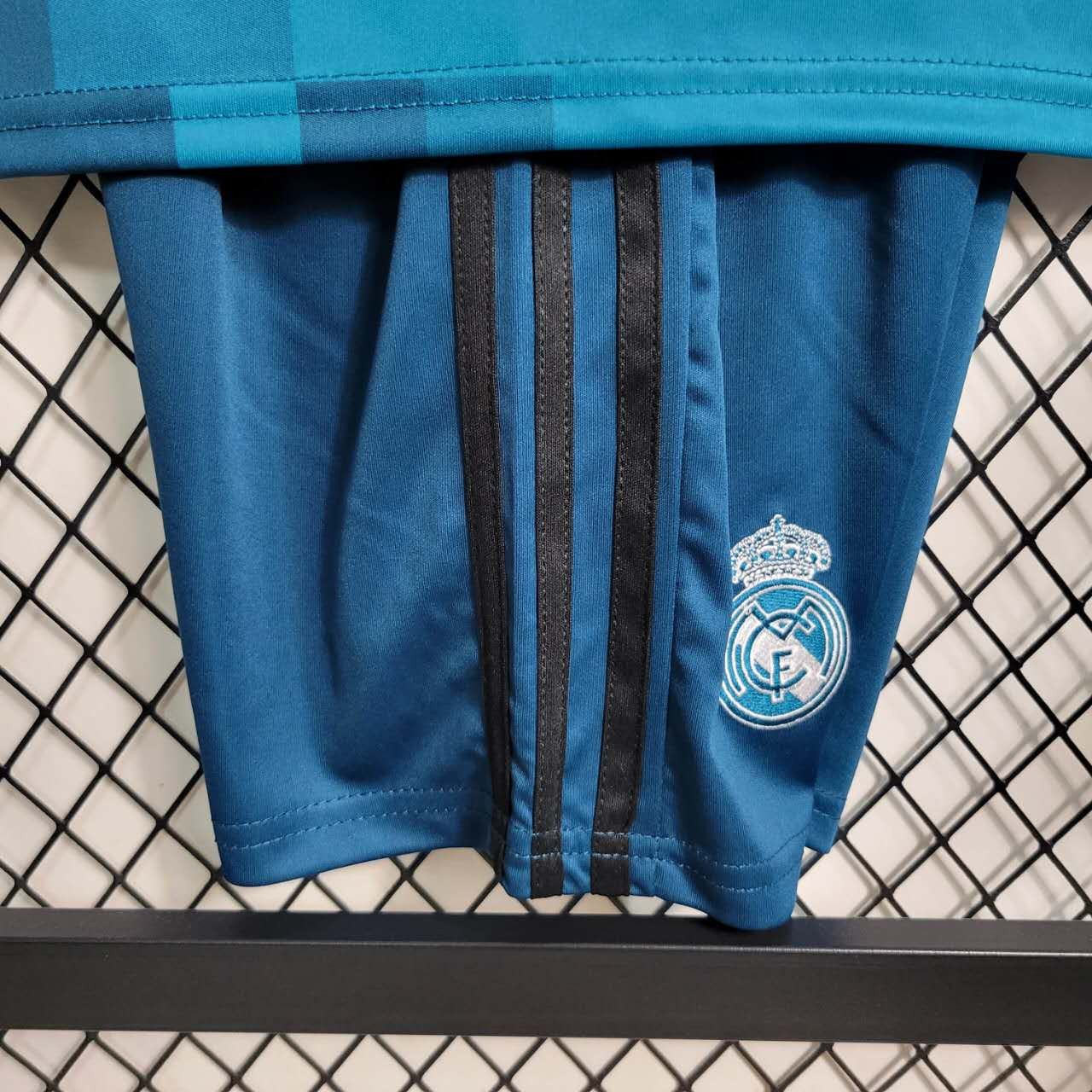 Kinder Kit - Real Madrid Alternative 17/18