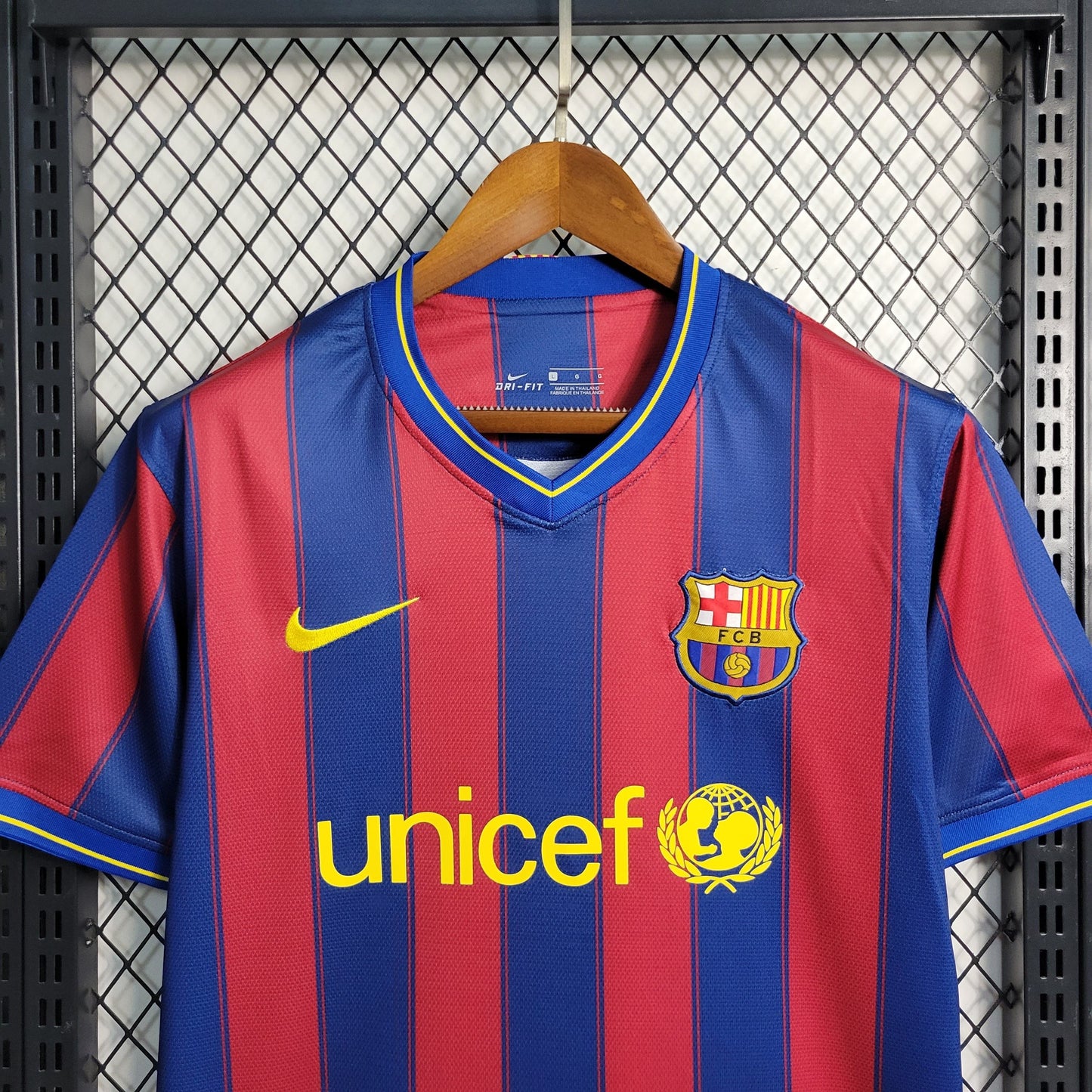 Barcelona Main 09/10