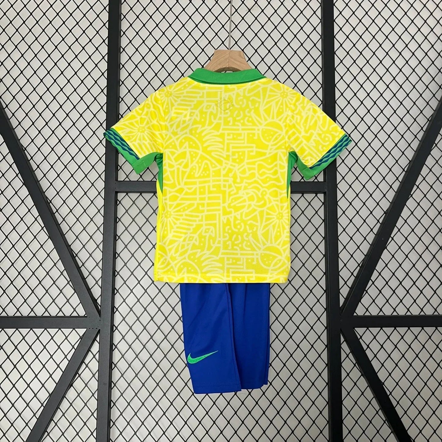 Niños Kit-Brasil Principal 24/25