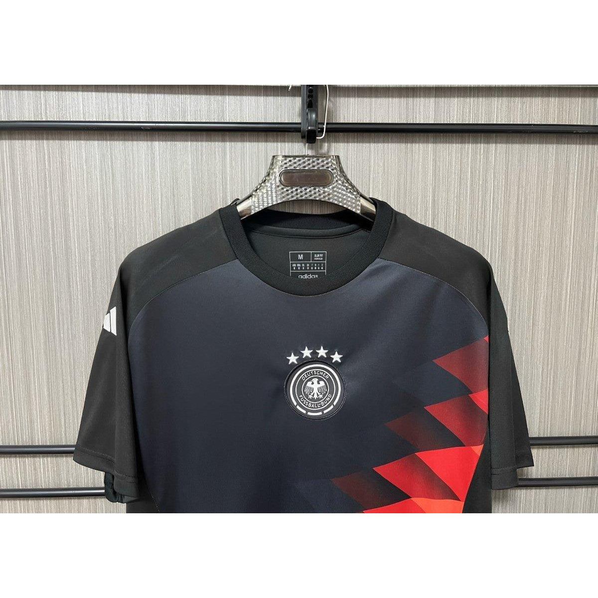 2024 Allemagne Noir Pré-Match Jersey