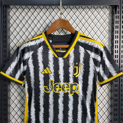 Kids Kit - Juventus Príomhoide 23/24