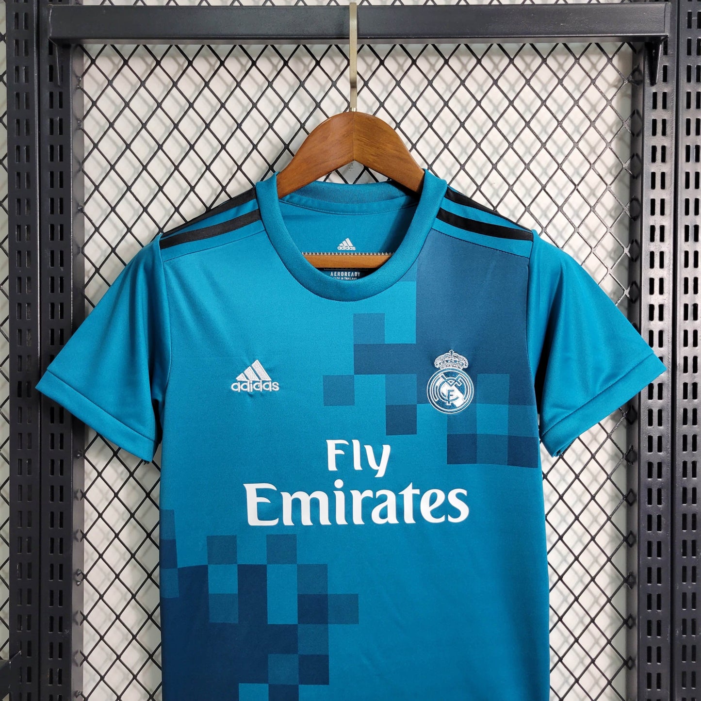 Kids Kit - Real Madrid Alternatief 17/18